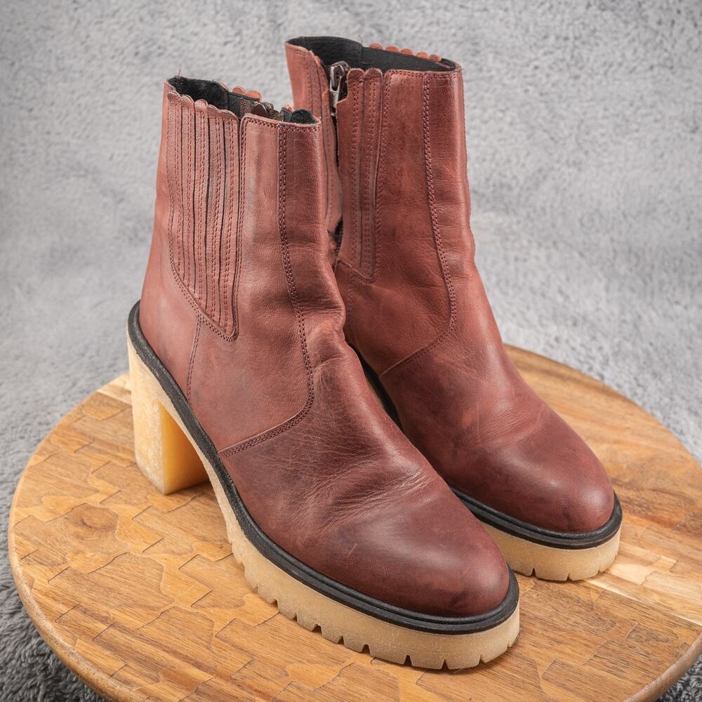 Free People James Wine Leather Heeled Chelsea‎ Boots Size 40 EU 9.5 US
